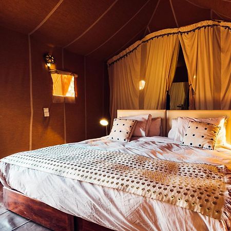 Holiday Luxury Camp Merzouga Buitenkant foto