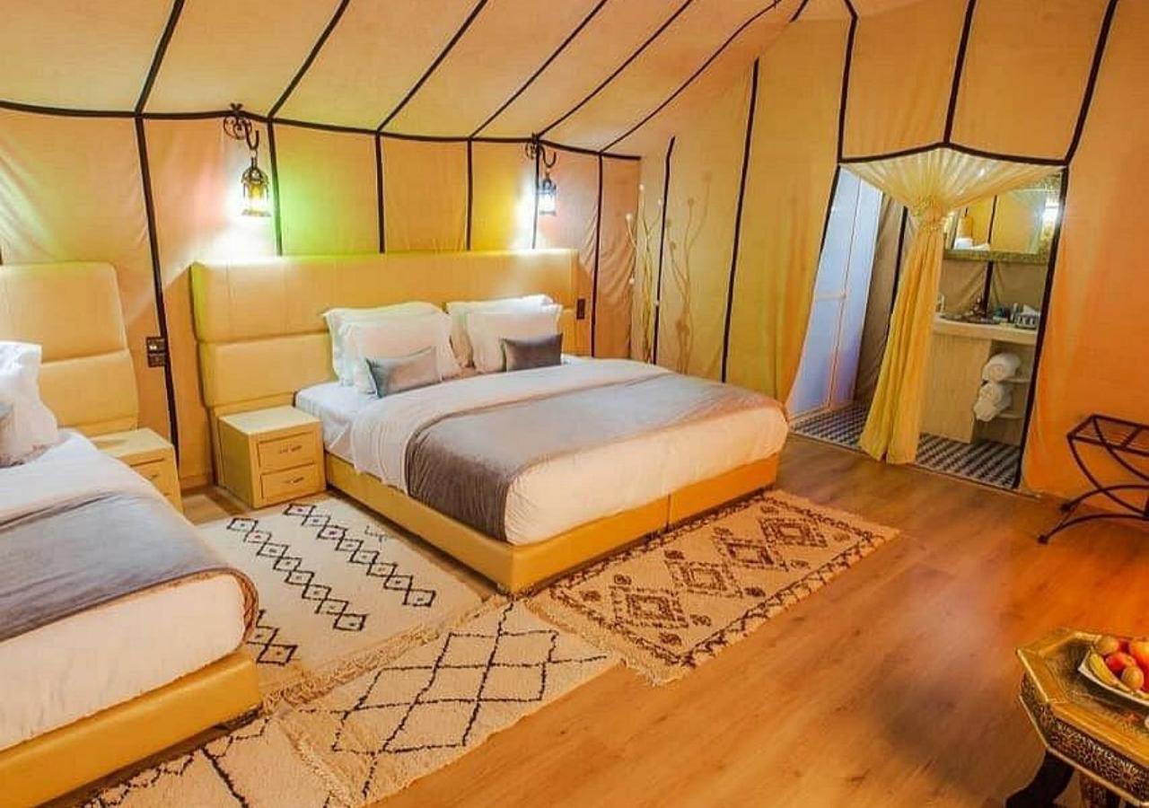 Holiday Luxury Camp Merzouga Kamer foto
