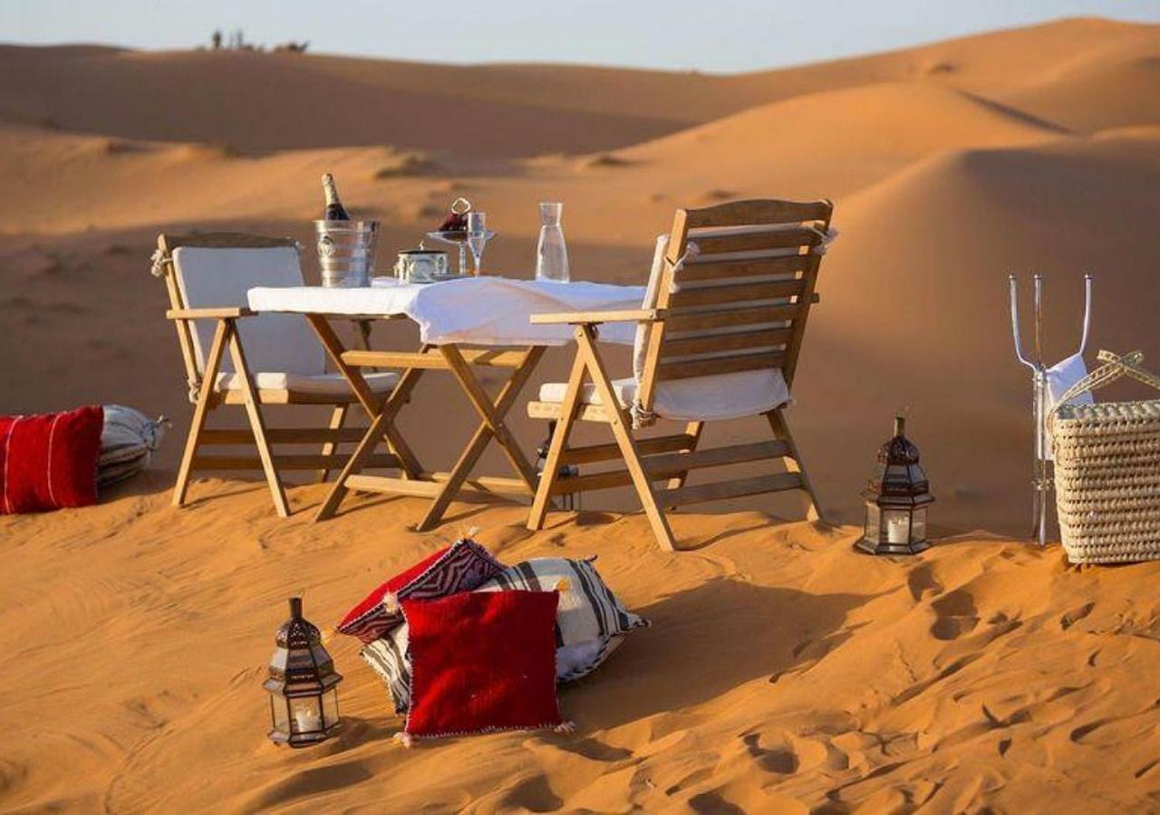 Holiday Luxury Camp Merzouga Buitenkant foto