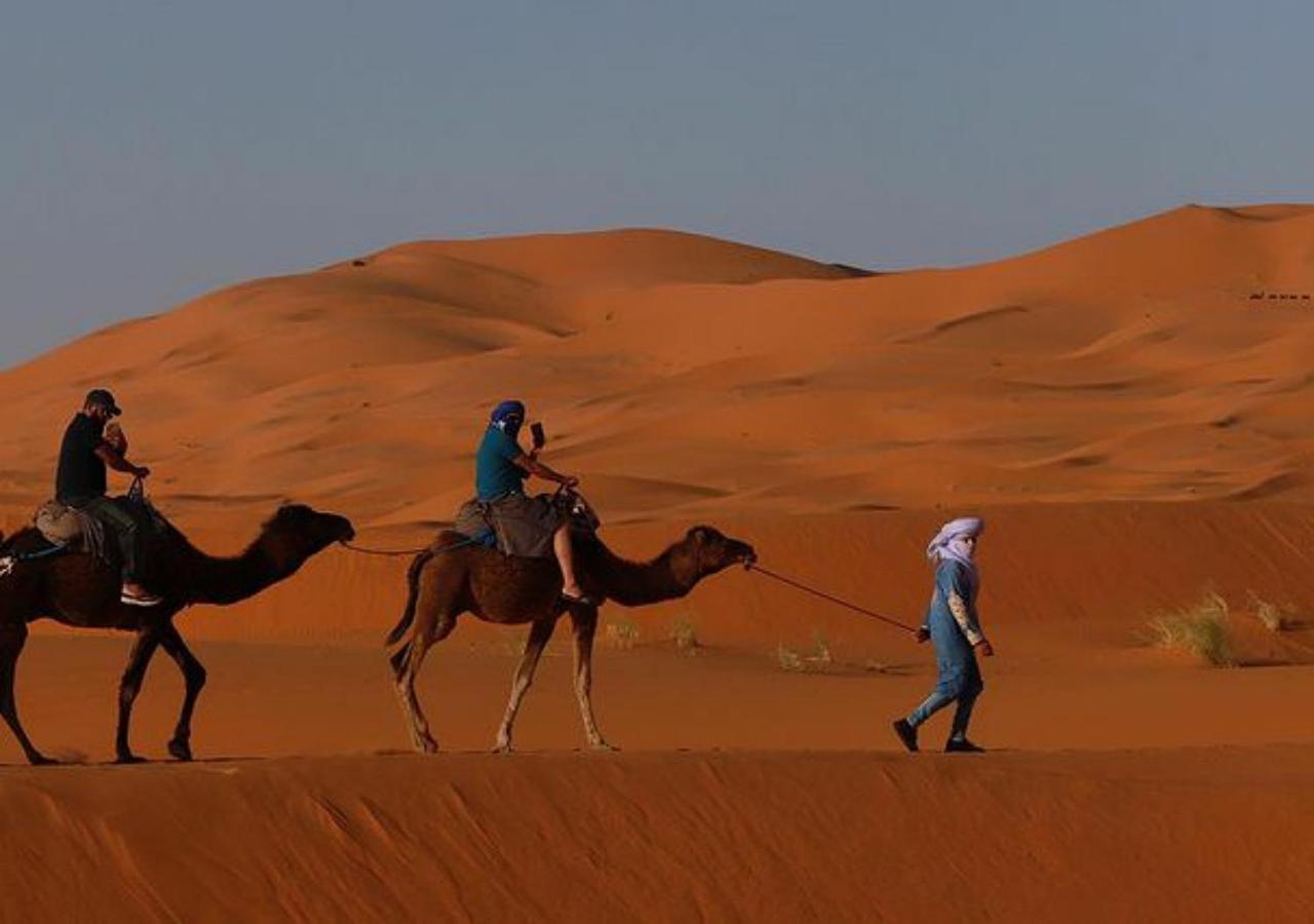 Holiday Luxury Camp Merzouga Buitenkant foto