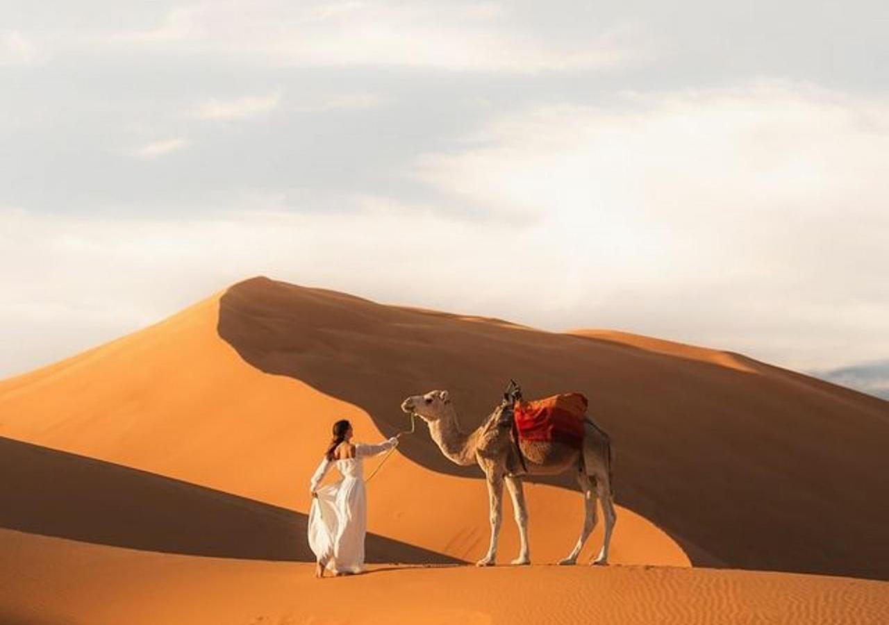 Holiday Luxury Camp Merzouga Buitenkant foto